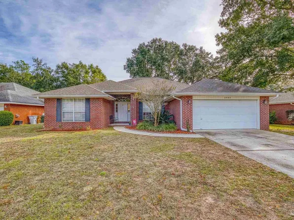 3992 Holleyberry Ln, Milton, FL 32583