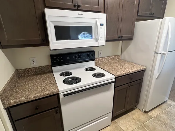 Rosewood Park Apartments, 7028 Rosewood Dr #Bf9d17d5d, Mount Morris, MI 48458