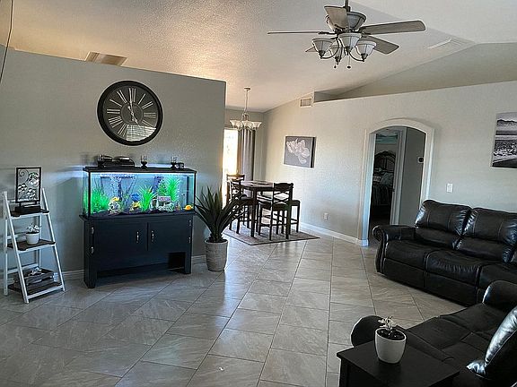 4th image of 3705 Indian Hills Dr