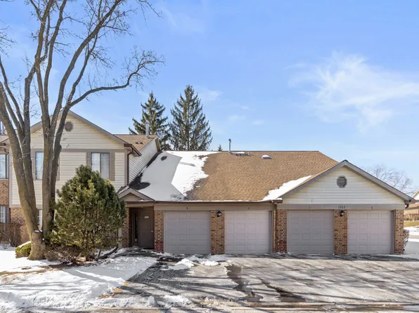 1505 W Pheasant Trail Ln Unit 8, Arlington Heights, IL 60004
