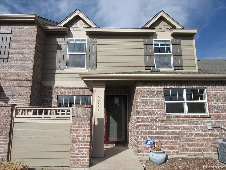 1st image of 555 Alton Way Unit B