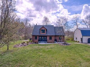 1542 Victoria Woods Dr, Boonville, IN 47601