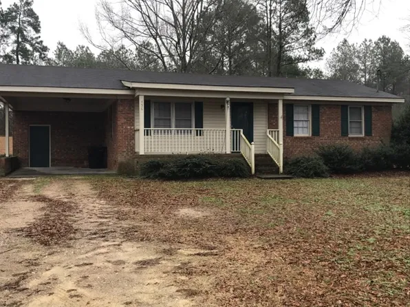 456 Old Stage Rd N, Coats, NC 27521