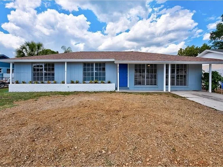 8223 Drycreek Dr — Photo 1