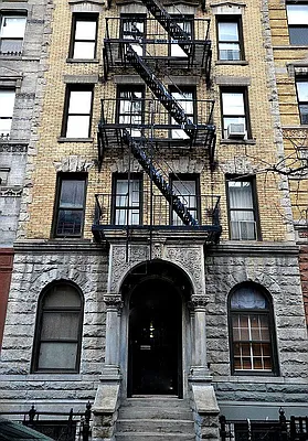 Rented by Bold New York | media 21