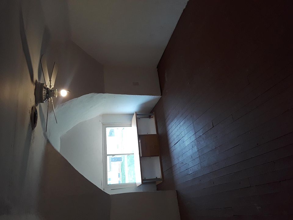 1st image of 3152 E 94th St #3