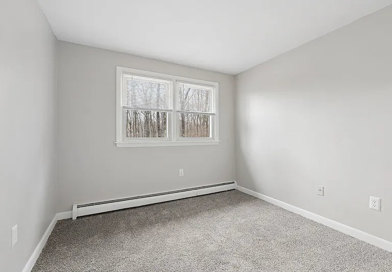 Fox Hill Commons — Photo 11