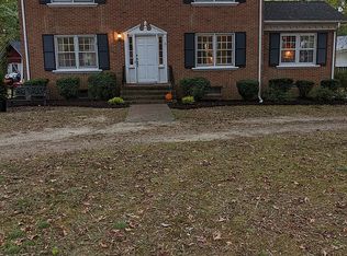 1628 Forest Glenn Cir, Chester, VA 23836