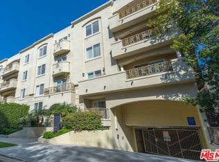 1878 Greenfield Ave APT 304, Los Angeles, CA 90025