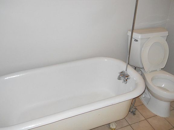 2nd image of 249 N Euclid Ave APT 301