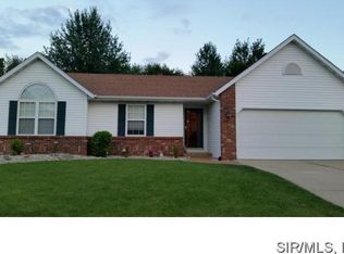 2317 Copper Creek Rd, Maryville, IL 62062