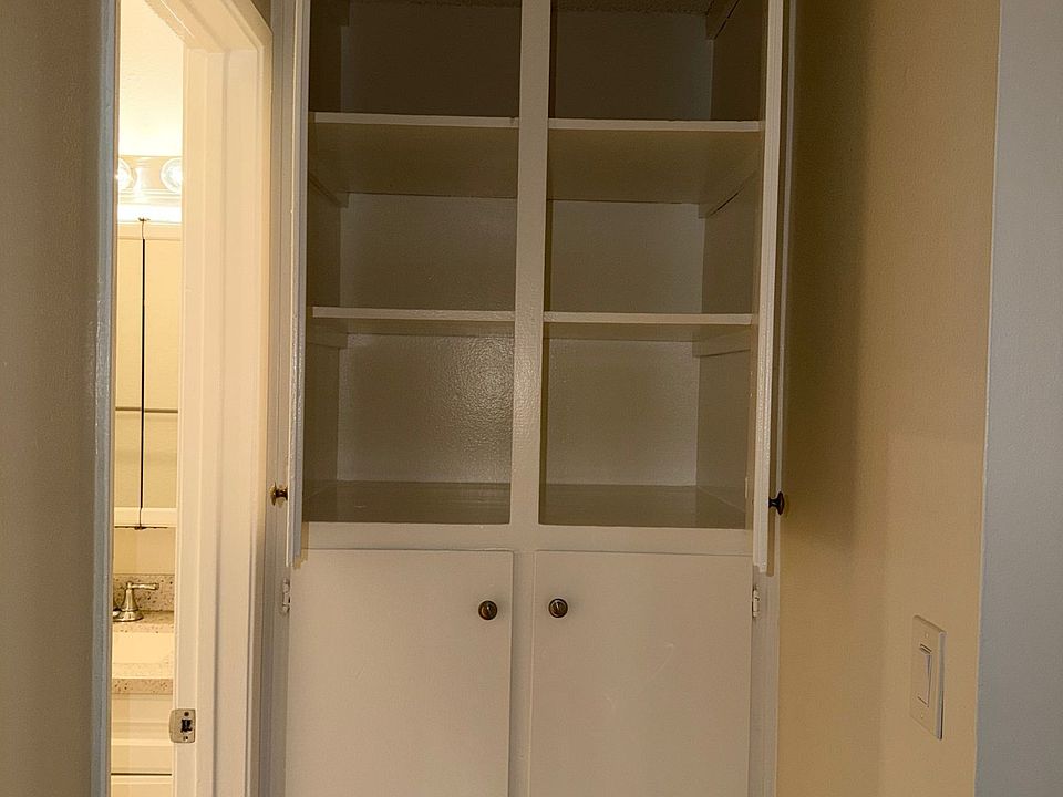 1st image of 1937 L Ave #17