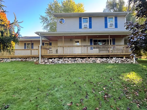 15205 Wacousta Rd, Grand Ledge, MI 48837