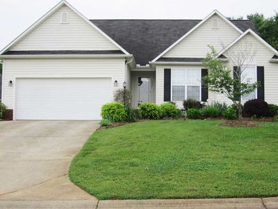 526 Plantation Creek Dr, Boiling Springs, SC, 29316