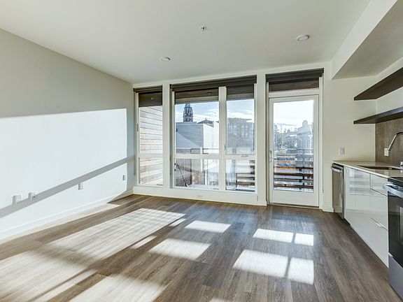 4th image of 23 N Broadway #206