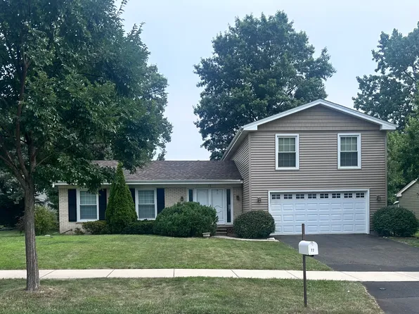 72 Tower Rd, Downers Grove, IL 60515