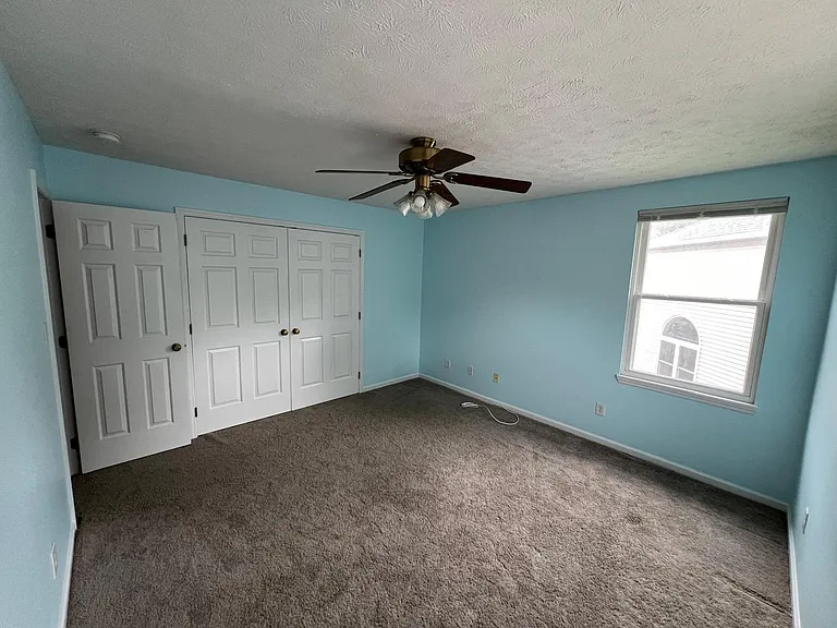 709 Smugglers Notch Dr — Photo 30