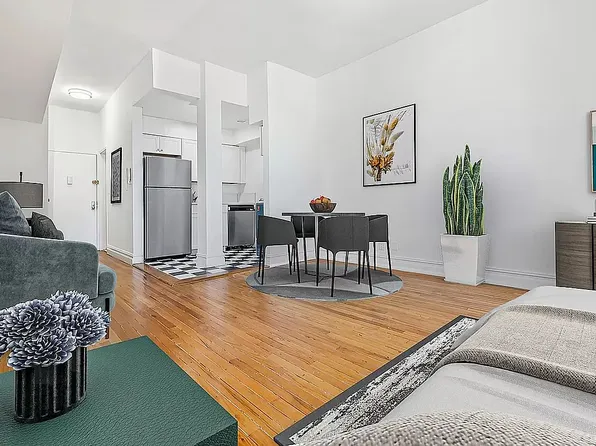 154 W 70th St APT 3K, New York, NY 10023