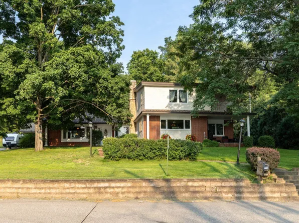 720 Lake St N, Prescott, WI 54021