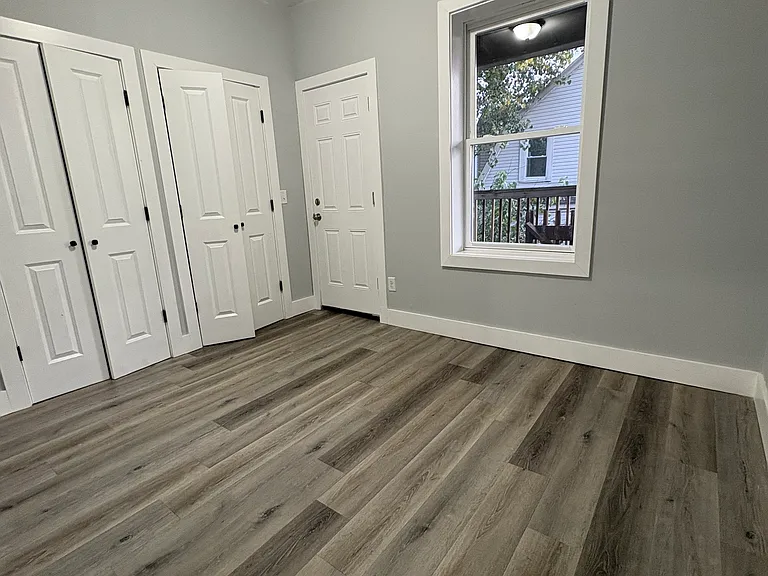 186 Hawthorne Ave #3LL — Photo 7