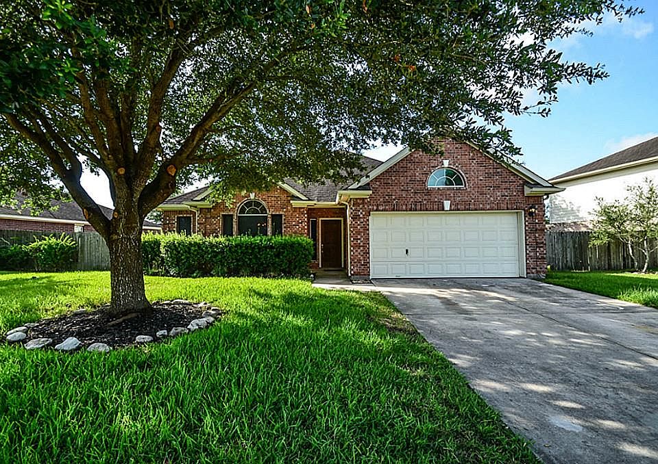 1st image of 6017 Fawnlake Dr