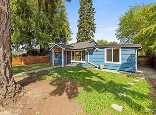 1334 N 121st St, Seattle, WA 98133