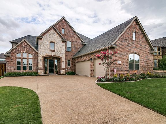 2nd image of 7508 Claire Ln