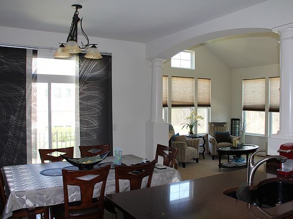 3rd image of 960 Tuscany Dr