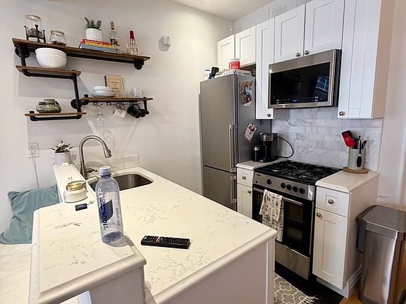 5th image of 443 E 83rd St APT 4D