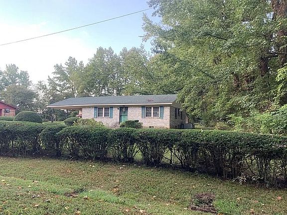 2nd image of 956 Ross Rd