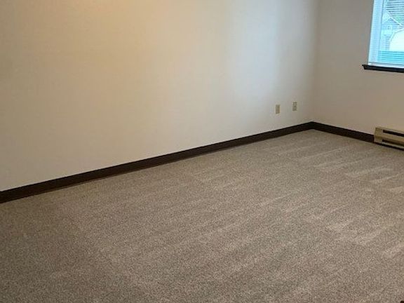 4th image of 1212 Willow St SE APT J