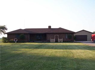 5625 Corduroy Rd, Oregon, OH 43616