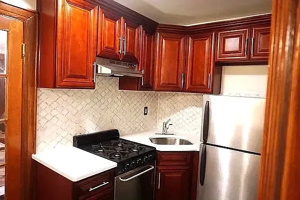 Rented by H.P. Greenfield Real Estate | media 9