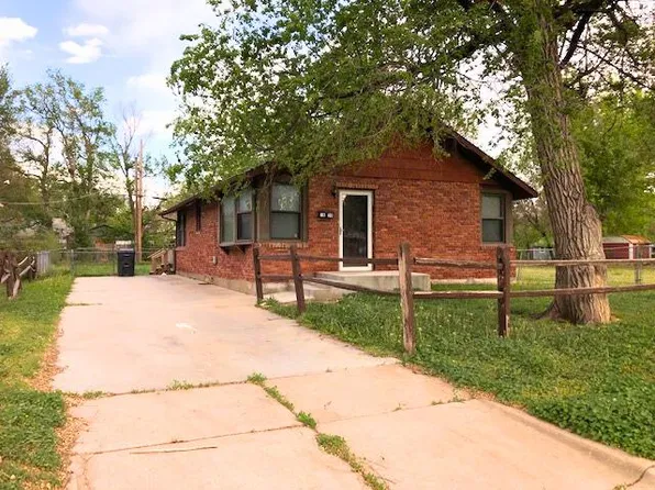 1830 S Glenn St, Wichita, KS 67213