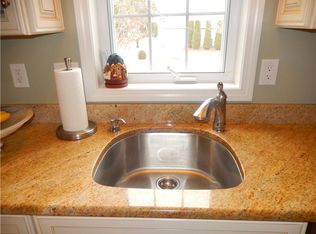 30 Rail Way, Hollis, NH 03049