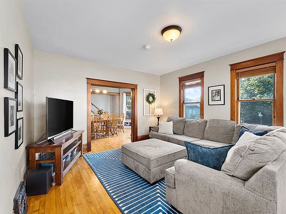 5th image of 50768 Charles Street
