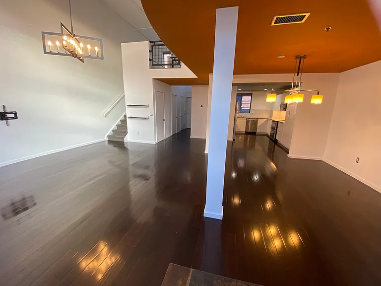 930 Acoma St #202 — Photo 7
