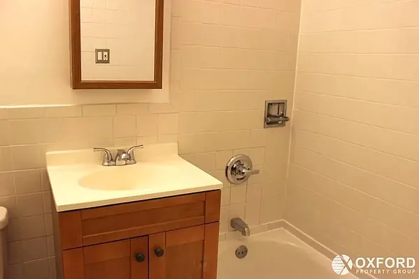 Rented by Oxford Property Group | media 18