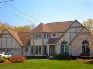 115 Cypress Dr, Brockton, MA 02301