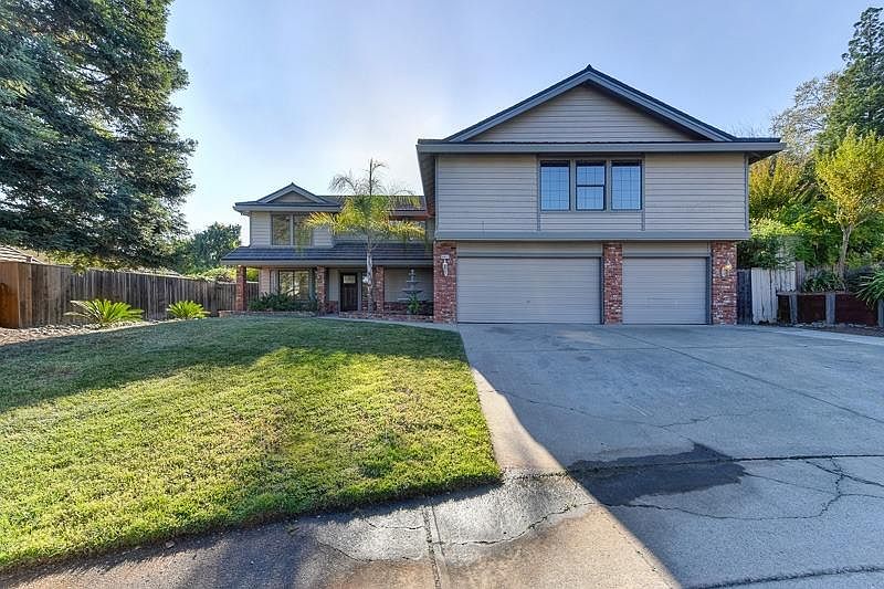 1st image of 4612 Odessa Ct