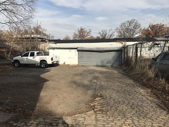 3rd image of 103-105 Sylvan Ave