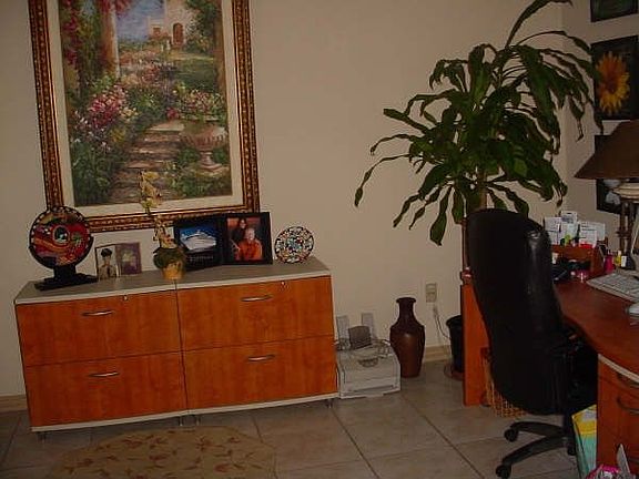 Serene setting with fabulous lake and golf course views