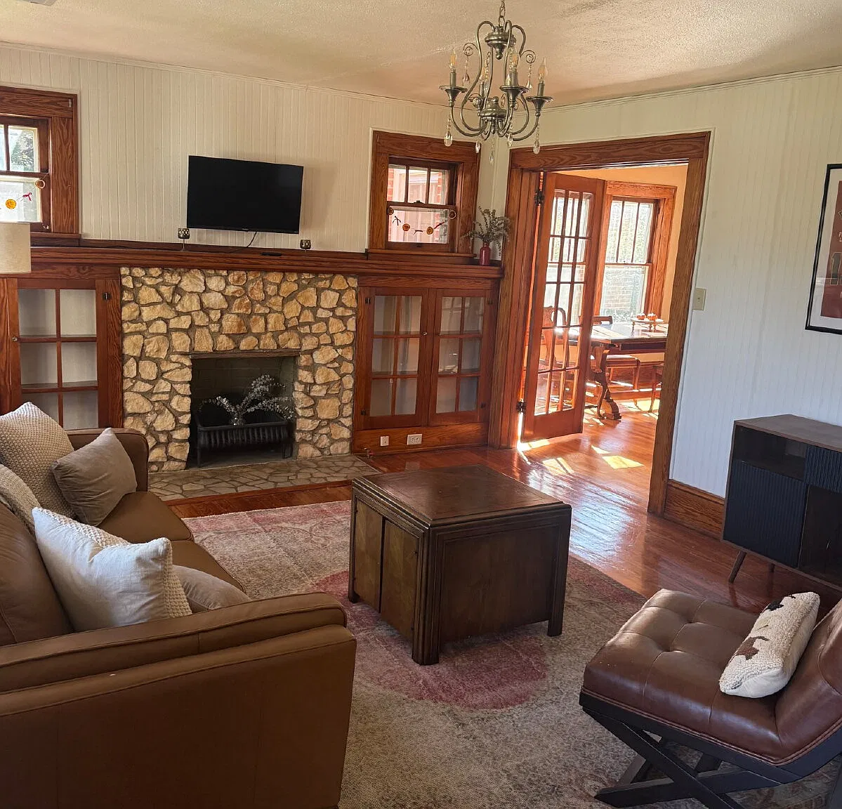 2 bed, 1.0 bath, $1,775 — Photo 3