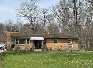 548 Baseline Rd, Grand Island, NY 14072