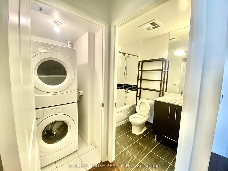 17 Anndale Dr #Penthouse 102 — Photo 22