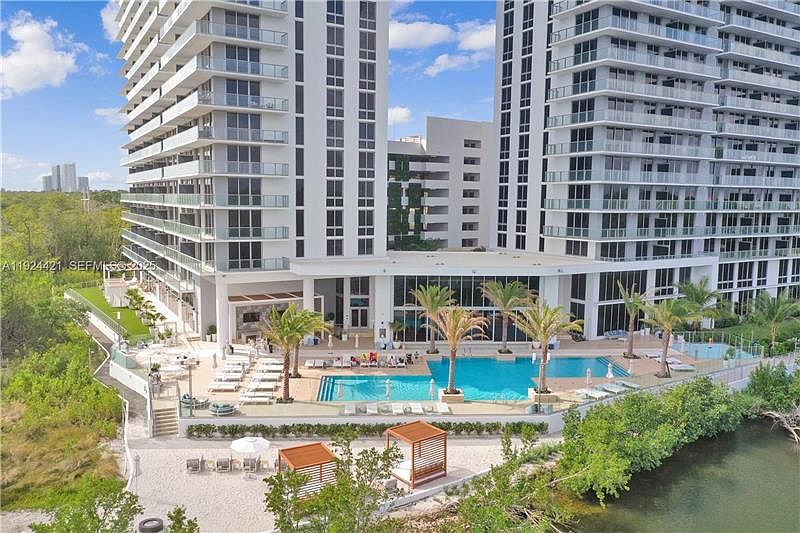 1st image of 16385 Biscayne Blvd #2302