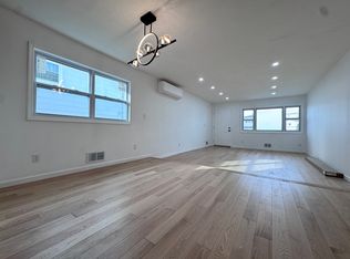 (Undisclosed Address), Staten Island, NY 10306