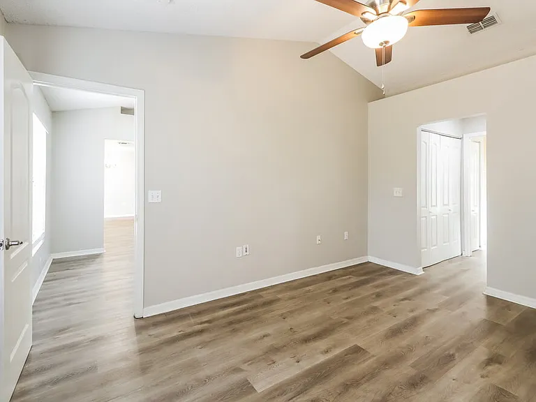 1023 Malletwood Dr — Photo 10