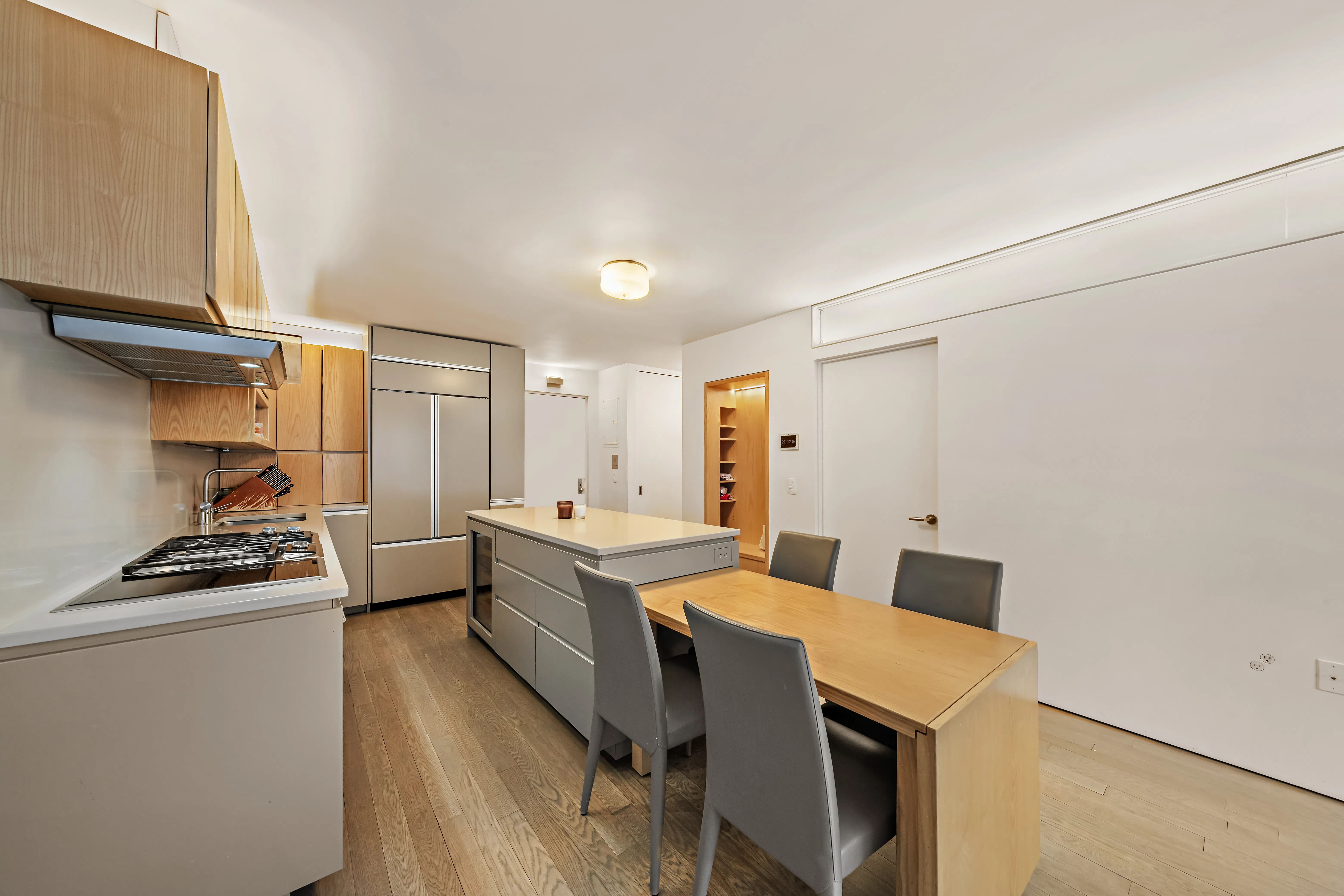 280 Rector Place #5IJ in Battery Park City, Manhattan | StreetEasy