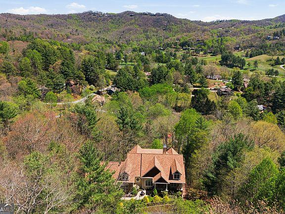 5th image of 275 E Sugarbush Dr